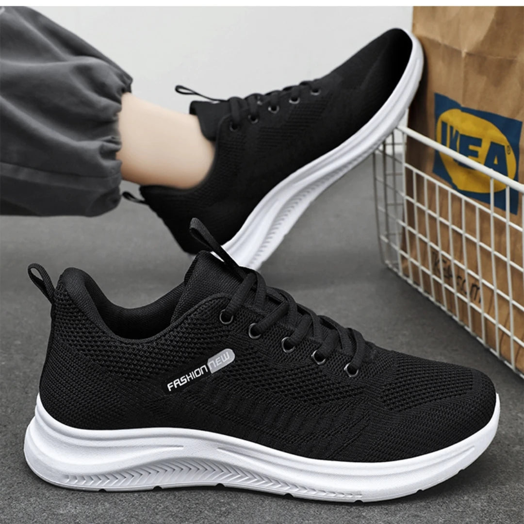 Zapatillas deportivas nuevas para hombre para caminar.