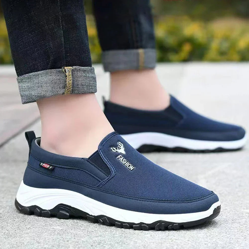 Casual orthopaedic shoes
